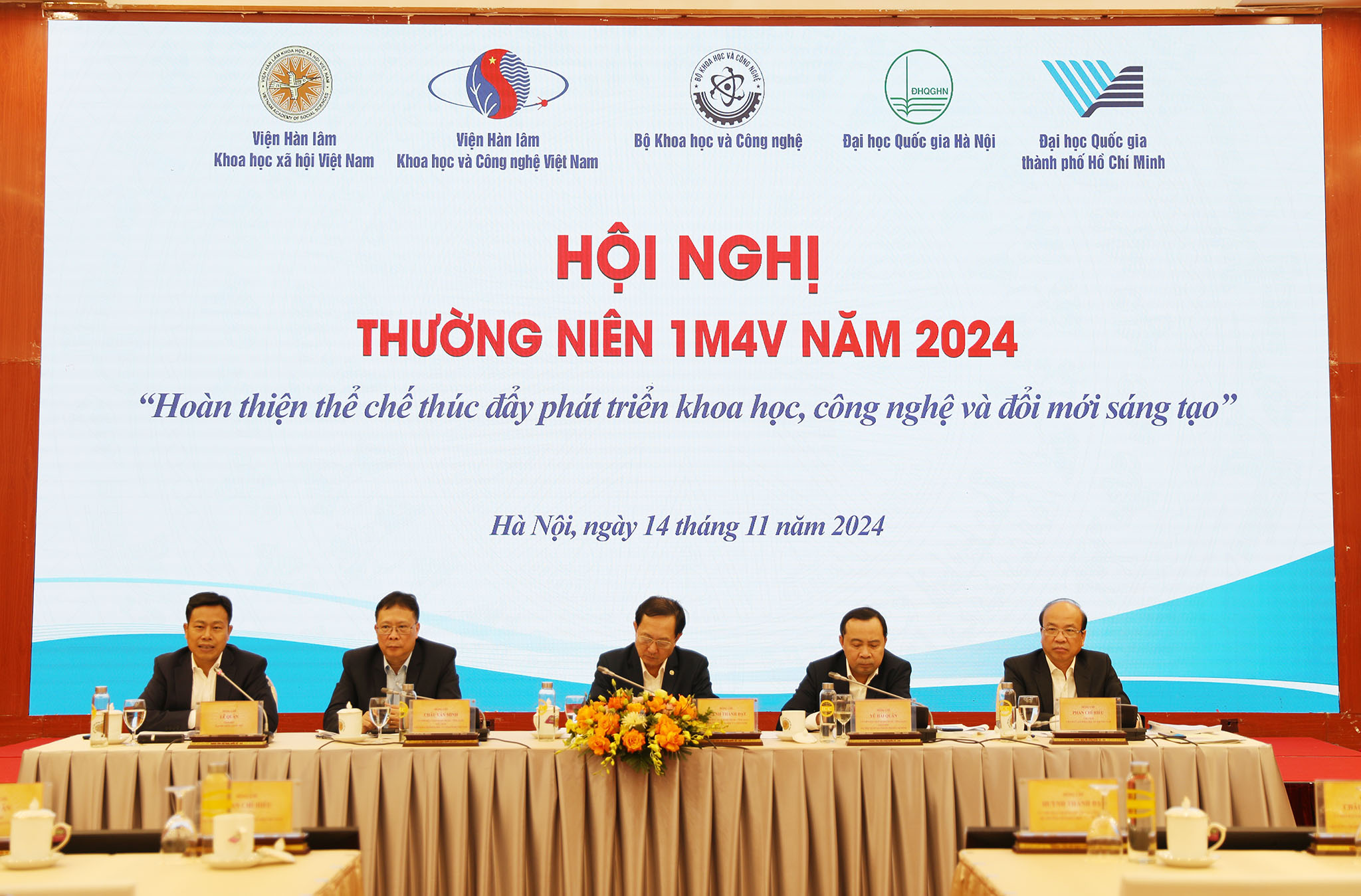 https://vnu.edu.vn/upload/2024/12/36278/image/VNU%20-%20Hoi%20nghi%204V1M%202024.jpg